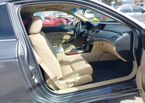 2009 Honda Accord 3.5 Ex-L z USA, uszkodzony, nr VIN 1HGCS22829A004372